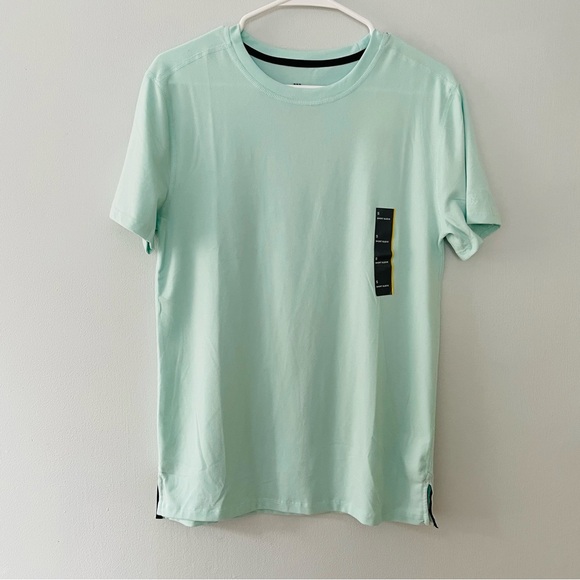 AIM NWT Light Blue Short Sleeved Performance T-Shirt - Picture 12 of 12